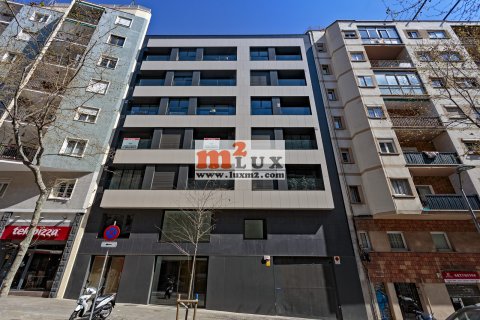 Apartamento en alquiler en Barcelona, España 2 dormitorios, 99 m2 No. 16845 - foto 2
