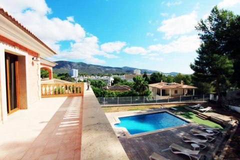 Villa en venta en Palmanova, Mallorca, España 4 dormitorios, 350 m2 No. 18500 - foto 5