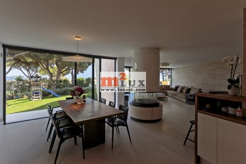 Villa en venta en Sant Feliu de Guíxols, Gerona, España 6 dormitorios, 651 m2 No. 16751 - foto 13