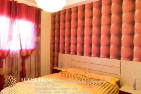 Сasa en venta en Calafell, Tarragona, España 4 dormitorios, 300 m2 No. 11784 - foto 10
