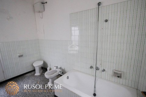 Propiedad comercial en venta en Mahon, Menorca, España 8 dormitorios, 398 m2 No. 11174 - foto 3