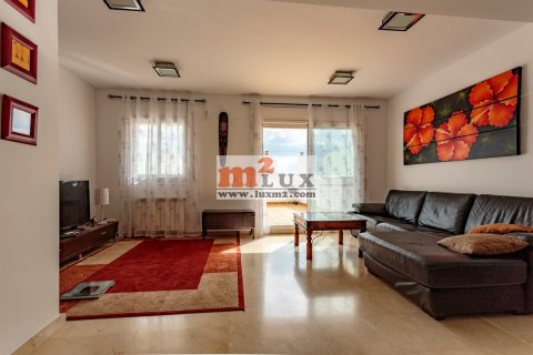Casa adosada en venta en Lloret de Mar, Gerona, España 4 dormitorios, 264 m2 No. 16699 - foto 13
