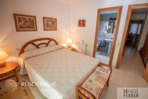 Сasa en venta en Coma-Ruga, Tarragona, España 4 dormitorios, 130 m2 No. 11978 - foto 13