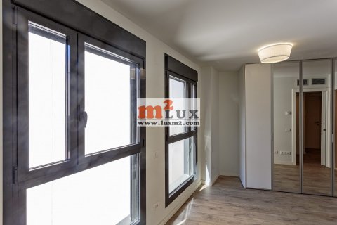 Apartamento en alquiler en Barcelona, España 2 dormitorios, 99 m2 No. 16845 - foto 23