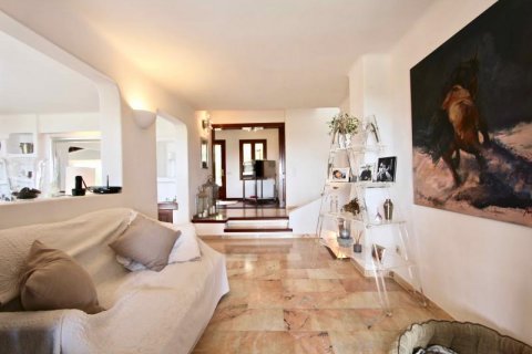 Villa en venta en Bendinat, Mallorca, España 4 dormitorios, 350 m2 No. 18472 - foto 6