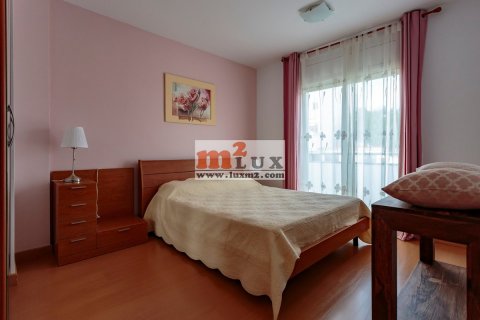 Casa adosada en venta en Lloret de Mar, Gerona, España 4 dormitorios, 264 m2 No. 16699 - foto 27