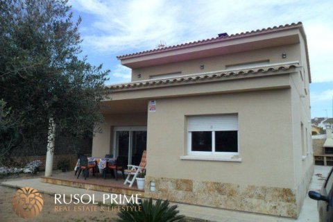 Сasa en venta Coma-Ruga, Tarragona, España 4 dormitorios, 190 m2 No. 11722 - foto 15