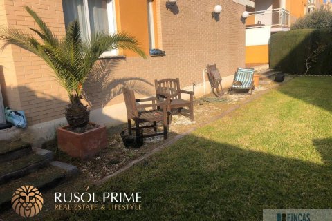 Apartamento en venta en Coma-Ruga, Tarragona, España 4 dormitorios, 140 m2 No. 11618 - foto 6