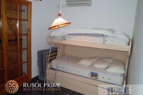 Сasa en venta en Coma-Ruga, Tarragona, España 5 dormitorios, 260 m2 No. 11597 - foto 18