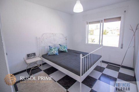 Сasa en venta en Coma-Ruga, Tarragona, España 4 dormitorios, 180 m2 No. 12012 - foto 20