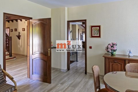 Villa en venta en Sant Feliu de Guíxols, Gerona, España 5 dormitorios, 689 m2 No. 16750 - foto 22