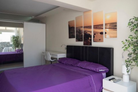 Bungalow en venta en Adeje, Tenerife, España 2 dormitorios, 60 m2 No. 18351 - foto 4