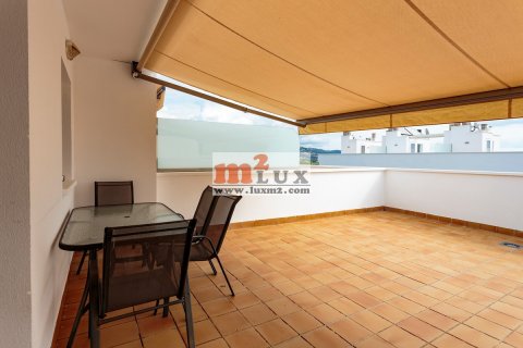 Casa adosada en venta en Lloret de Mar, Gerona, España 4 dormitorios, 264 m2 No. 16699 - foto 18
