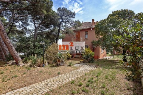 Villa en venta en Sant Feliu de Guíxols, Gerona, España 8 dormitorios, 550 m2 No. 16844 - foto 6