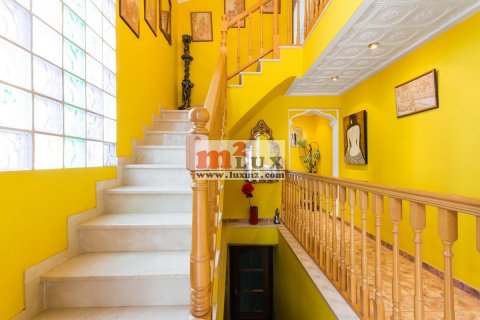 Villa en venta en Lloret de Mar, Gerona, España 3 dormitorios, 346 m2 No. 16700 - foto 25