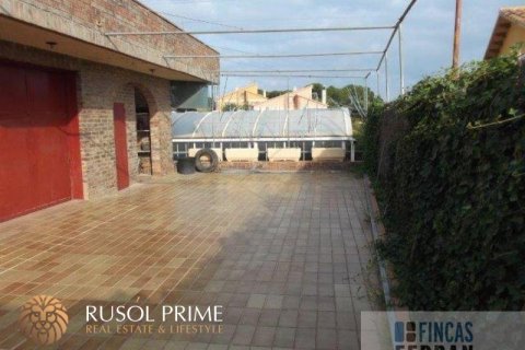 Сasa en venta Coma-Ruga, Tarragona, España 4 dormitorios, 320 m2 No. 11983 - foto 3