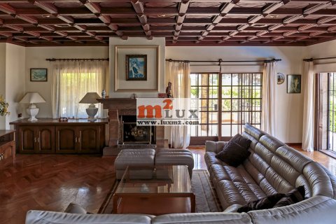 Villa en venta en Sant Feliu de Guíxols, Gerona, España 5 dormitorios, 689 m2 No. 16750 - foto 9