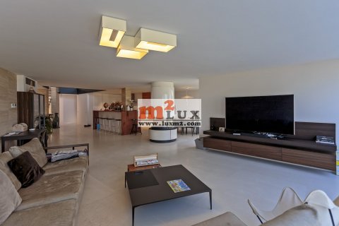 Villa en venta en Sant Feliu de Guíxols, Gerona, España 6 dormitorios, 651 m2 No. 16751 - foto 9