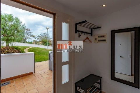 Casa adosada en venta en Lloret de Mar, Gerona, España 4 dormitorios, 264 m2 No. 16699 - foto 6
