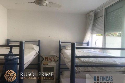 Сasa en venta en Coma-Ruga, Tarragona, España 4 dormitorios, 150 m2 No. 12002 - foto 12