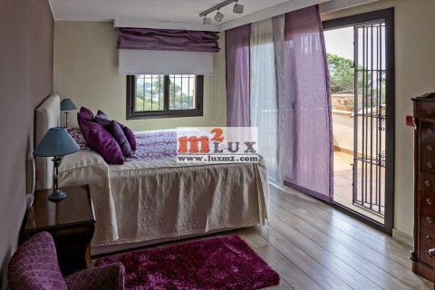 Villa en venta en Sant Feliu de Guíxols, Gerona, España 5 dormitorios, 689 m2 No. 16750 - foto 17