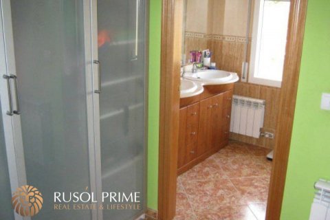 Сasa en venta en Coma-Ruga, Tarragona, España 4 dormitorios, 292 m2 No. 11665 - foto 2