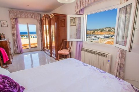Villa en venta en El Toro, Mallorca, España 4 dormitorios, 200 m2 No. 18483 - foto 5