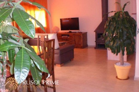 Apartamento en venta en Coma-Ruga, Tarragona, España 3 dormitorios, 90 m2 No. 11712 - foto 5