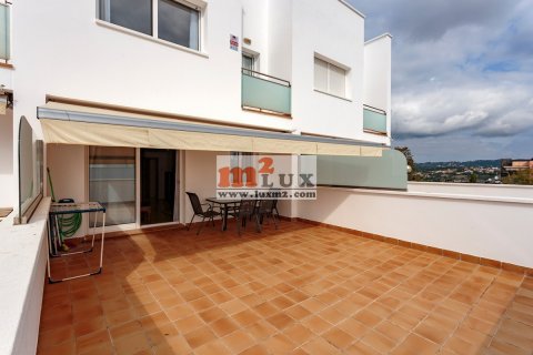 Casa adosada en venta en Lloret de Mar, Gerona, España 4 dormitorios, 264 m2 No. 16699 - foto 21