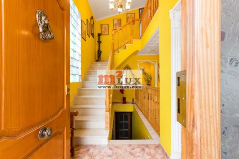 Villa en venta en Lloret de Mar, Gerona, España 3 dormitorios, 346 m2 No. 16700 - foto 24