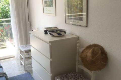Сasa en venta en Coma-Ruga, Tarragona, España 4 dormitorios, 150 m2 No. 12002 - foto 7