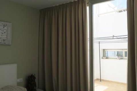 Bungalow en venta en Calpe, Alicante, España 3 dormitorios, 200 m2 No. 24928 - foto 10