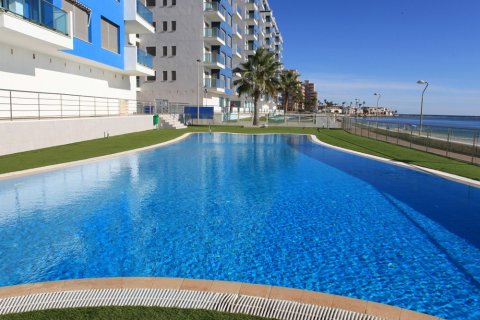 Apartamento en venta en La Manga del Mar Menor, Murcia, España 2 dormitorios, 74 m2 No. 21209 - foto 14