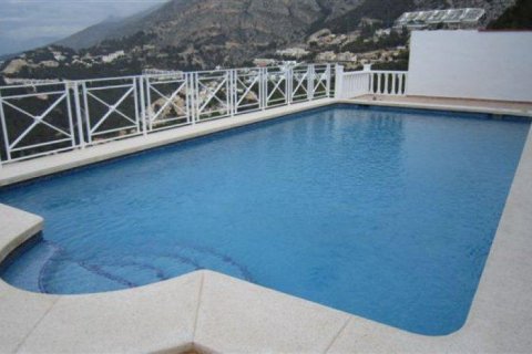 Villa en venta en Altea, Alicante, España 4 dormitorios, 295 m2 No. 25199 - foto 3