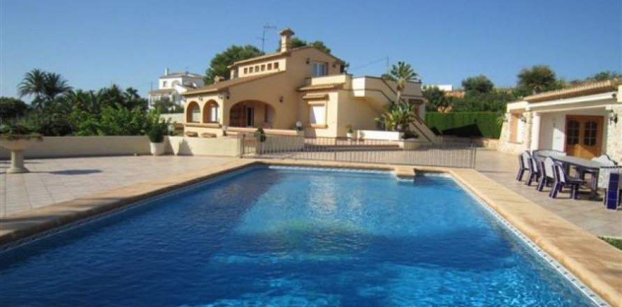 Villa en Benissa, Alicante, España 6 dormitorios, 450 m2 No. 24855