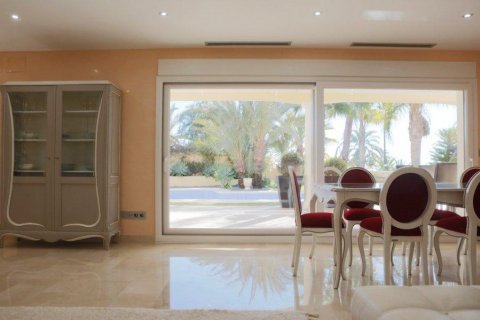 Villa en venta en Benissa, Alicante, España 4 dormitorios, 464 m2 No. 25083 - foto 6