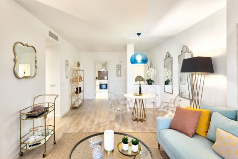 Apartamento en venta en Nueva Andalucía, Málaga, España 3 dormitorios, 99 m2 No. 20874 - foto 2