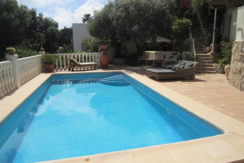 Villa en venta en Benissa, Alicante, España 4 dormitorios, 200 m2 No. 25192 - foto 3