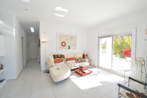Villa en venta Cabo Roig, Alicante, España 3 dormitorios, 124 m2 No. 19371 - foto 9