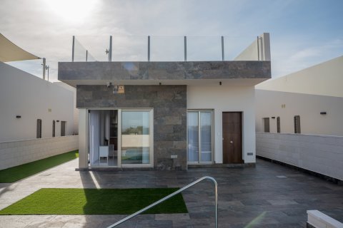 Villa en venta en Villamartin, Alicante, España 2 dormitorios, 77 m2 No. 19212 - foto 4
