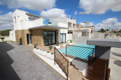 Villa en venta en Campoamor, Alicante, España 2 dormitorios, 92 m2 No. 19220 - foto 1