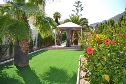 Villa en venta en Calpe, Alicante, España 5 dormitorios, 460 m2 No. 25148 - foto 27