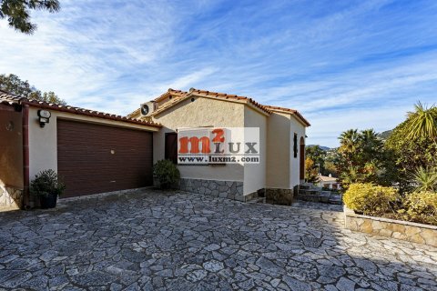 Villa en venta en Calonge, Gerona, España 5 dormitorios, 457 m2 No. 30216 - foto 4