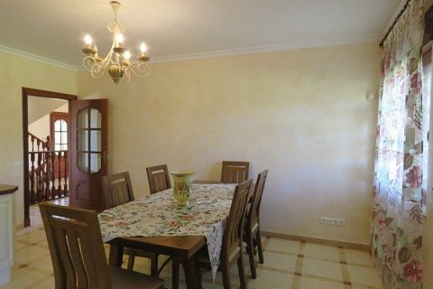 Villa en venta en Cabo Roig, Alicante, España 7 dormitorios, 600 m2 No. 29039 - foto 12