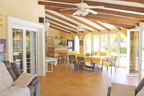 Villa en venta en Cabo Roig, Alicante, España 3 dormitorios, 347 m2 No. 28927 - foto 10