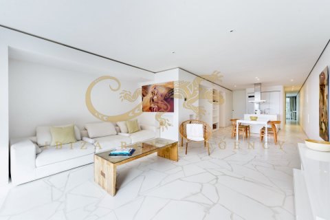 Apartamento en venta en Ibiza ciudad, Ibiza, España 2 dormitorios, 117 m2 No. 30896 - foto 8