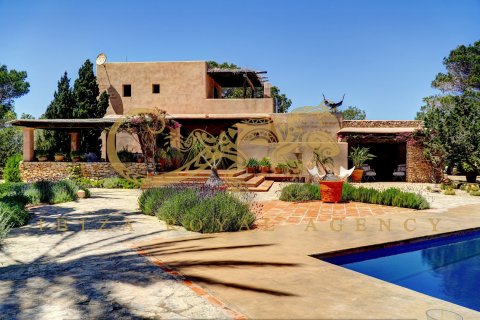 Villa en venta en Formentera, España 5 dormitorios, 300 m2 No. 30801 - foto 13