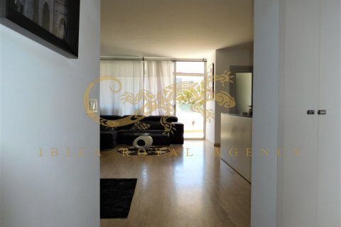 Apartamento en alquiler en Ibiza ciudad, Ibiza, España 3 dormitorios, 145 m2 No. 30892 - foto 10