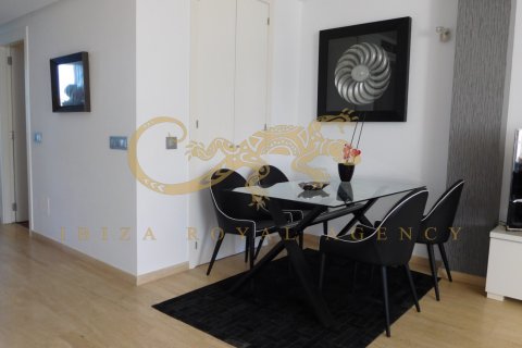 Apartamento en alquiler en Ibiza ciudad, Ibiza, España 3 dormitorios, 145 m2 No. 30892 - foto 6