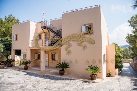 Villa en venta en Sant Josep de sa Talaia, Ibiza, España 4 dormitorios, 500 m2 No. 30798 - foto 10
